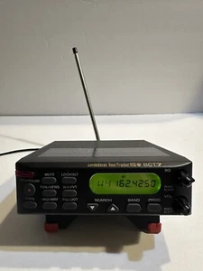 Uniden BearTracker 800 BCT7 Police Fire News Highway Radio Scanner(Analog) - Zdjęcie 1 z 7