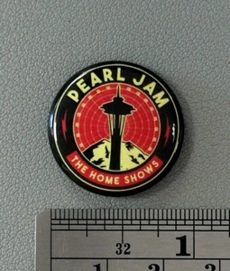 Pearl Jam 2018 Home Shows Pin Anstecker Eddie Vedder - Bild 1 von 2