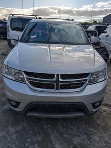 DODGE JOURNEY JC 07/2011-12/2016 RIGHT FRONT CALIPER - Picture 1 of 12