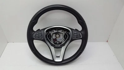 Volante con palancas de cambio 2015 16 17 Mercedes Benz GLA250 negro Foto 1 de 4
