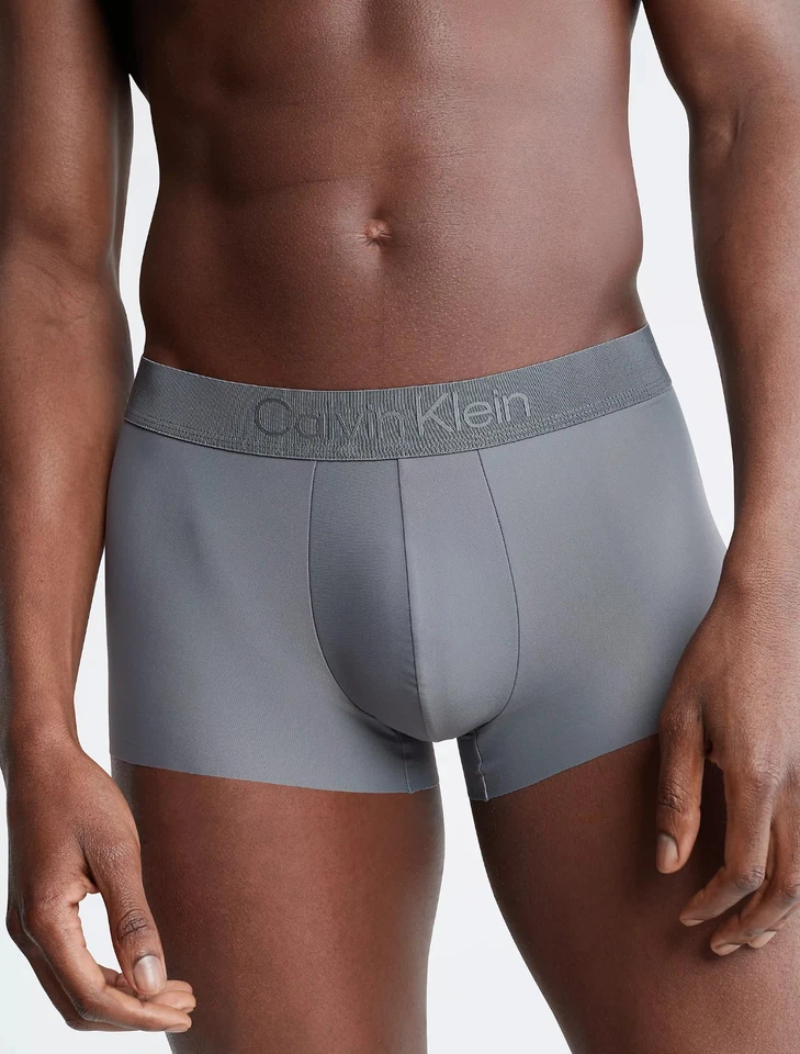🩲 NUEVO CON ETIQUETAS S,M,L Calvin Klein Para hombres Negro Tiro Bajo TRONCO Ropa Interior/Gris Oscuro Foto 1 de 4