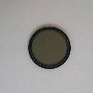 B+W Master High Transmission Circular Polarising Filter 67mm - Picture 1 of 2