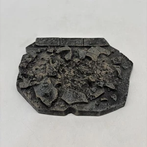 HULK BASE ONLY SELECT TOYS 2008 MARVEL! - Picture 1 of 12