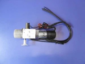 Pompa capote Peugeot 206cc 9639025080 pompa idraulica capote - Afbeelding 1 van 5