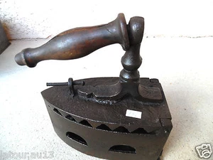 (n° 132 ) OLD IRON,EISEN, ANCIEN, VIEUX FER à REPASSER , collection déco - Picture 1 of 8