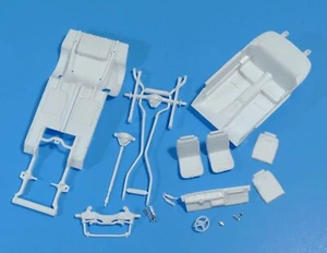 Revell 1970 Pontiac Firebird Ram Air, Interior/Frame-Chassis Combo Set 1/24 - Picture 1 of 8