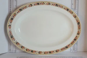 Plato ovalado de gres Johnson Bros de colección Inglaterra 9,25” x 12,5” blanco floral  - Imagen 1 de 5