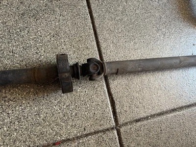 Volvo 240 driveshaft  89 Automatic - Image 1 of 4