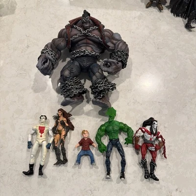 Marvel Toys Legendary Comic Book Heroes: Pitt Series Lote Foto 1 de 4