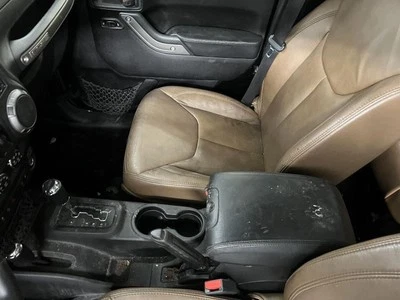 Consola frontal VIN con cuerpo Jk de sexto dígito compatible con 11-18 WRANGLER 807640 Foto 1 de 4