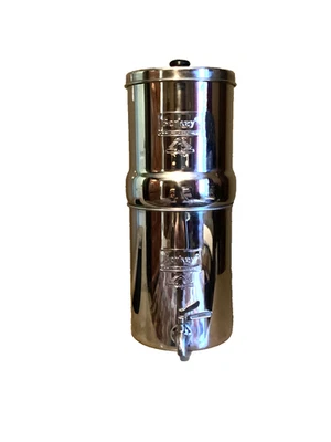 BERKEY 18" Travel 1.5 Gallon 5.7 Water Filtration System (2 Pre-used filters) - Image 1 of 4