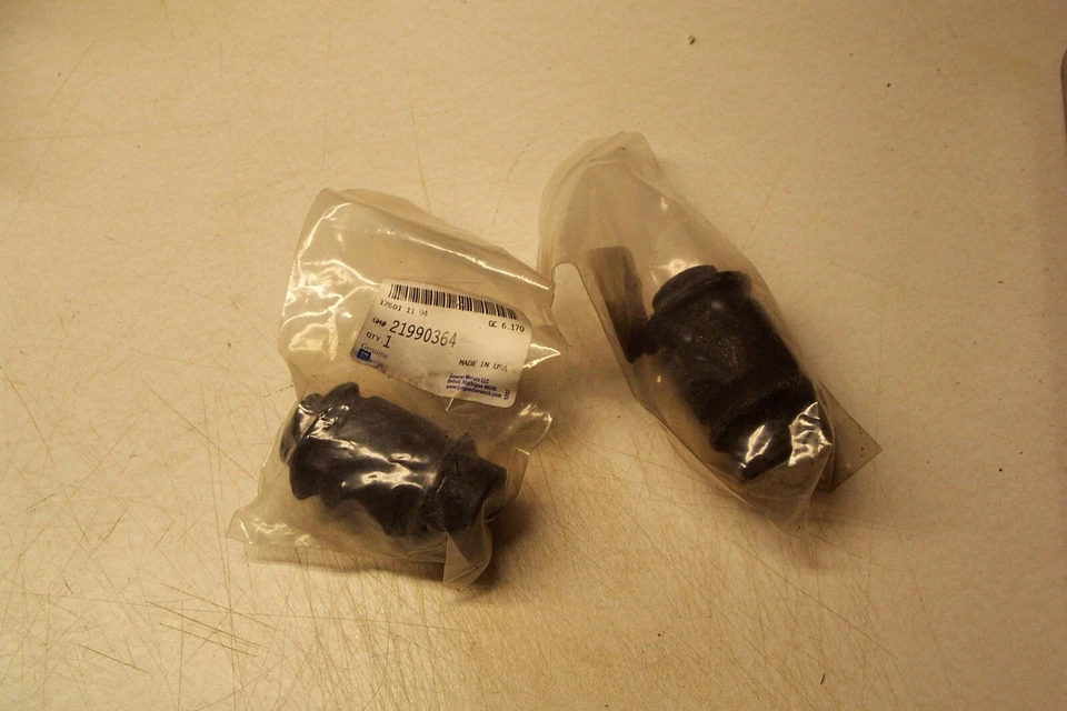 GM 21990364 2002-09 Chevrolet Pontiac Lower Control Arm Front Bushings Qty 2 - Image 1 of 1