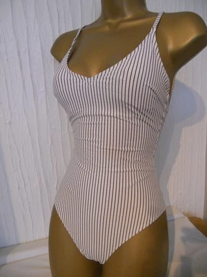 WHITE / BLACK H&M STRIPE SWIMSUIT SIZE 8 SWIMWEAR Foto 1 de 2