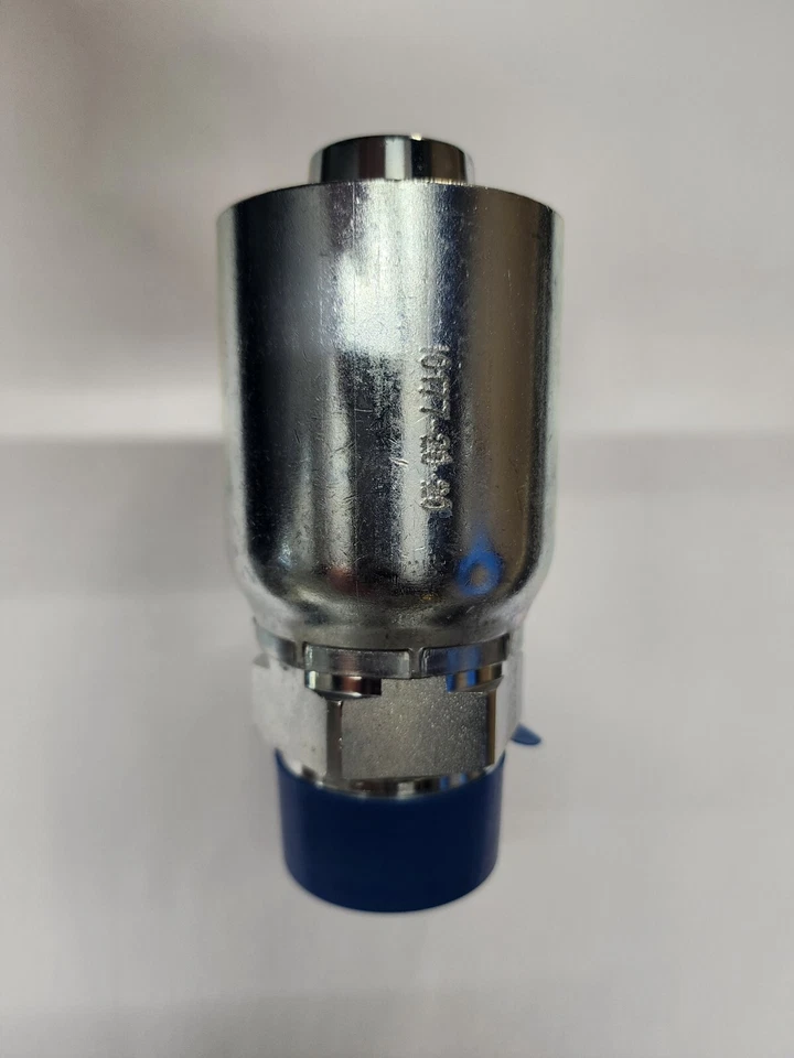 10177-20-20 - Parker OEM 1-1/4" Hose x 1-1/4" Male NPTF Pipe - Image 1 of 2