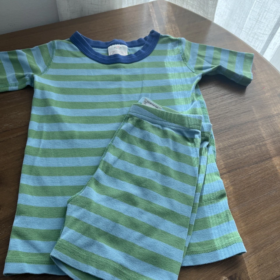 Conjunto de pijama listrado verde/azul Hannah Anderson tamanho 8 - Imagem 1 de 1