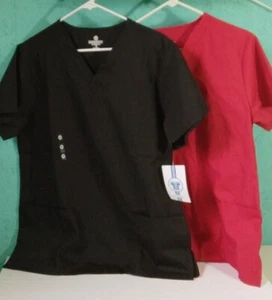 Women's Lot Of 2 Fundamentals Scrub Shirts Tops Size Medium White Swan-C3 - Picture 1 of 10