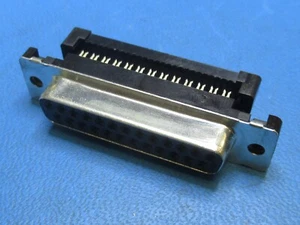 (1) 1658610-2 AMP TYCO CONNECTOR 25 POSITION DSUB D-SUB IDC FOR RIBBON CABLE NEW - Picture 1 of 4
