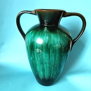 Large Vintage Blue Mountain Pottery Vase-Canadian Made Collectible Urn - Picture 1 of 9