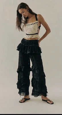 Pantalones Free People Belle con Volantes Negros Talla XS NUEVOS CON ETIQUETAS Punto Suizo Transparente Foto 1 de 4