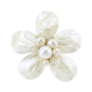Hermoso Anillo Destacado de Flor Tropical Blanco Perla Mezcla de Cáscara, Cristal y Blanco Perla - Imagen 1 de 7