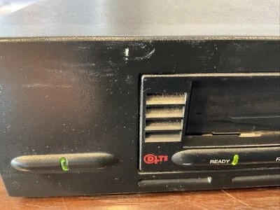 Quantum DLT VS160 - Tape drive ( 80 GB / 160 ) DLT-VS160 SCSI LVD external... - Image 1 of 4