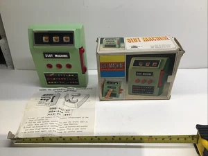 Waco Japan 1960s Battery Operated Slot machine toy Fully Working - Picture 1 of 16