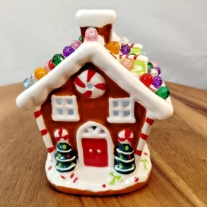 Beleuchtetes Lebkuchenhaus 4" x 4" x 5" Höhe Weihnachten Keramik Hobby Lobby EUC - Bild 1 von 10