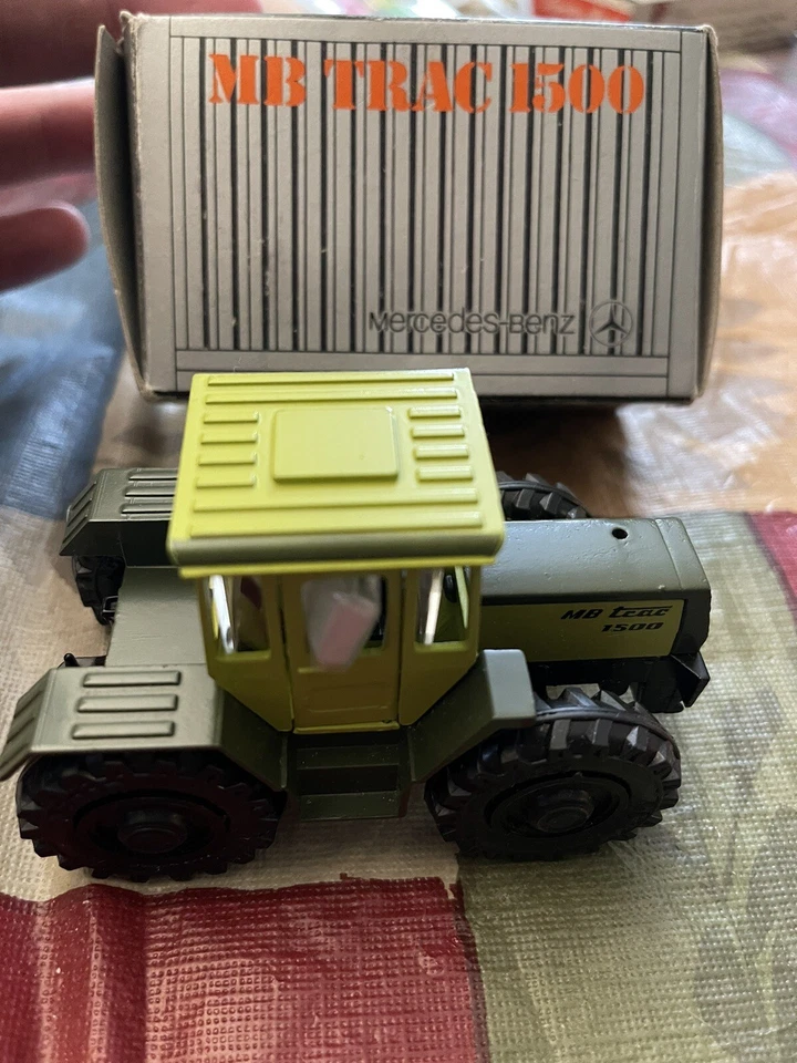 Benz Mercedes Conrad MB TRAC 1500 Model Car 5016 1:50 Original Packaging - Image 1 of 4