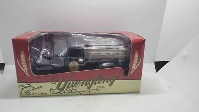 2006 Yuengling Light Lager 1950 Chevy Delivery Truck RC2 Brands NEW - Image 1 of 4