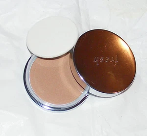 FRESH * FACE LUSTER PRESSED POWDER FOUNDATION * RIO SAMBA * FULL SIZE * NEW - Picture 1 of 2
