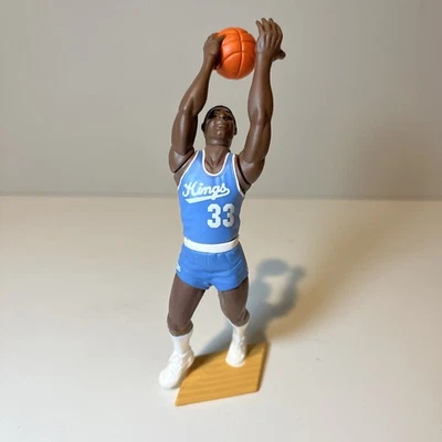 1988 88 Otis Thorpe Sacramento Kings NBA Starting Lineup SLU Figure Basketball - Image 1 of 4