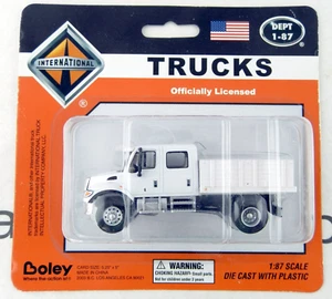 HO Scale International 2-Axle Crew Cab Stake Truck - White - Boley #4575-77 - Picture 1 of 1