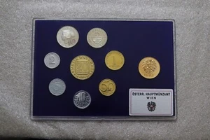 1985 Austrian Mint 8 coin mint set - Picture 1 of 2