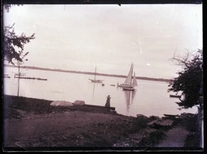(1) EARLY 1900s, ANTIQUE GLASS NEGATIVE, SOUTH YONKERS, NEW YORK. #3 - Picture 1 of 2