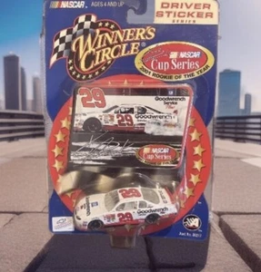2002 NASCAR Winners Circle Kevin Harvick #29 Driver 1:64 Hot Wheels Collectibles - Picture 1 of 2