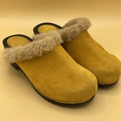 Charles David Womens EU Size 35 Suede Suz Clogs Yellow US Size 5 Faux Fur Italy - Image 1 of 4