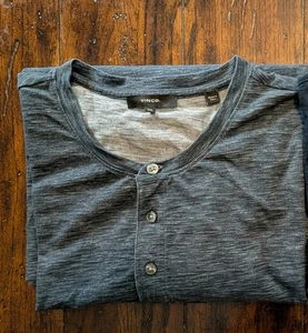 Camiseta Henley de manga corta Vince para hombre XXL 100 % algodón gris oscuro 3 botones - Imagen 1 de 8