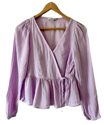 Blusa American Eagle Outfitters feminina pequena lavanda envoltório peplum manga longa - Imagem 1 de 4