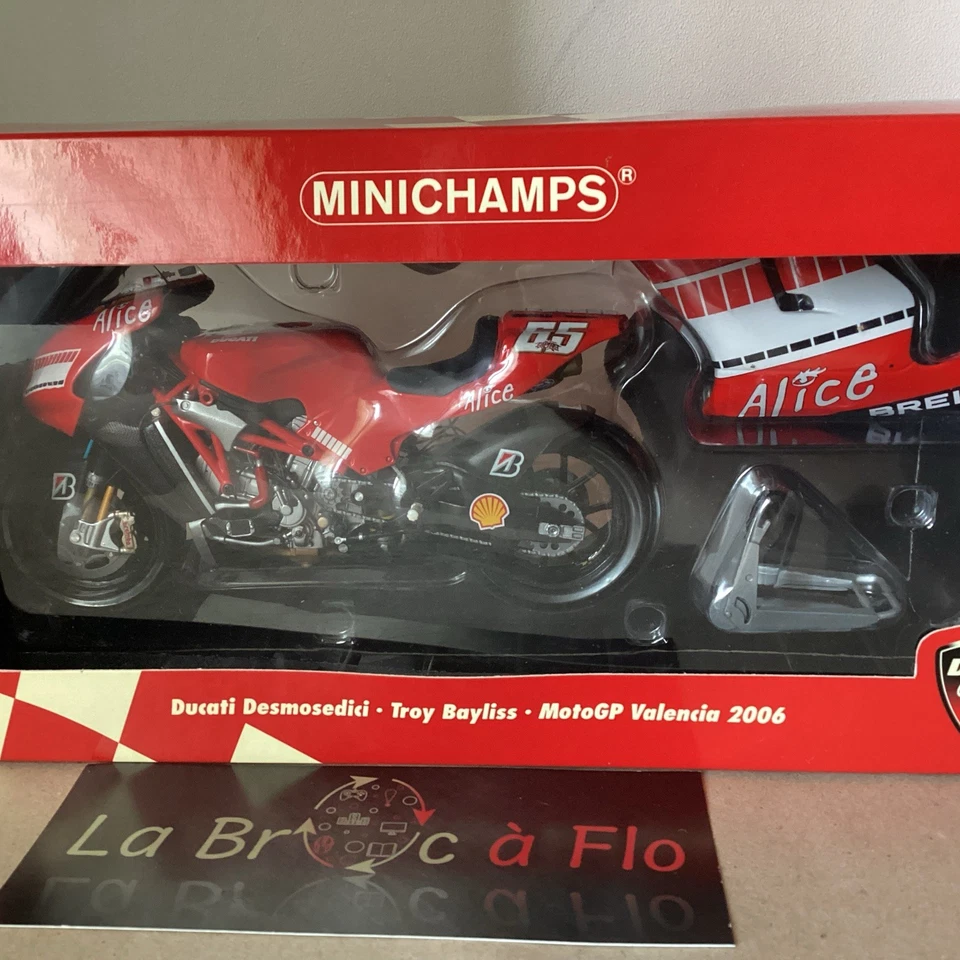 Minichamps 1/12 Collection Moto , Troy Bayliss, Ducati , Valencia 2006 - Photo 1/4