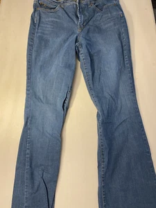 Jones Wear Jeans Womens Straight Medium Wash Distressed Denim Size 10 - Picture 1 of 5