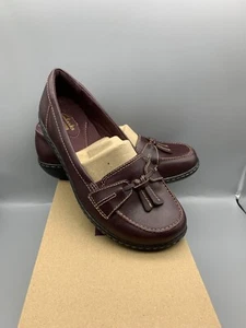 NIB Clarks Ashland Bubble Loafer Women's size 7.5 XW Burgandy Leather Flat - Picture 1 of 12