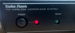 Radio Shack Funkempfänger mit Sender/Mikrofone/Kabel/etc - Bild 1 von 20