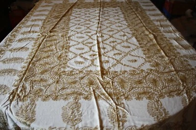 Service de table N°33 nappe 137 x 180 cm + 8 serviettes viscose écru or marocain - Photo 1/4