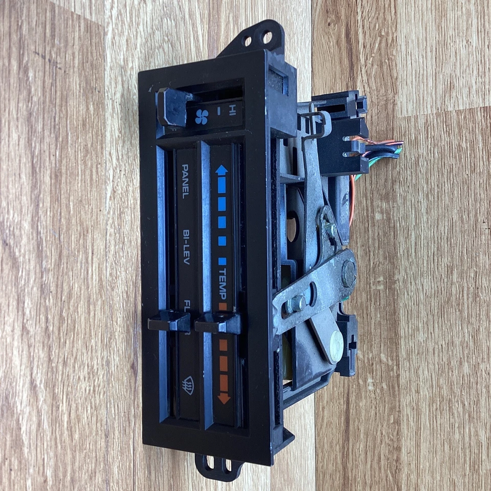 1987-1993 Dodge Dakota unidade de interruptor de controle de aquecedor sem ar condicionado 4216979 OEM envio rápido - Imagem 1 de 4