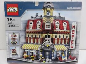 "Complete" Super rare LEGO  10182 Creator Expert Cafe Corner Vintage