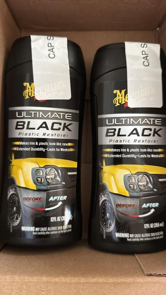 Pack de 2 - Restaurador de plástico negro Meguiar’s Ultimate, blanco, líquido Foto 1 de 1