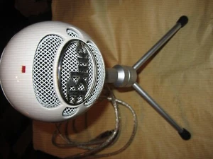 Logitech Blue Snowball Ice USB Microphone w/ Cable White Plug & Play - Picture 1 of 6