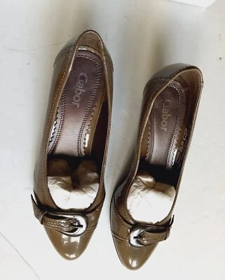 Zapatos para dama Gabor tacón de cuero patentado verde talla 4,5 Foto 1 de 4