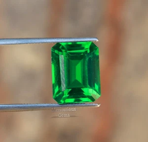 Emerald Cut  8.50 CT Natural Tsavorite Green Garnet Loose Gemstone Best Item - Picture 1 of 7