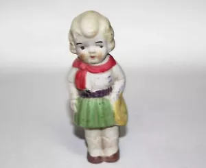 Vintage Porzellan Biskus Baby Puppe Mädchen Figur gefroren Charlotte rosa Schal Spielzeug - Bild 1 von 5